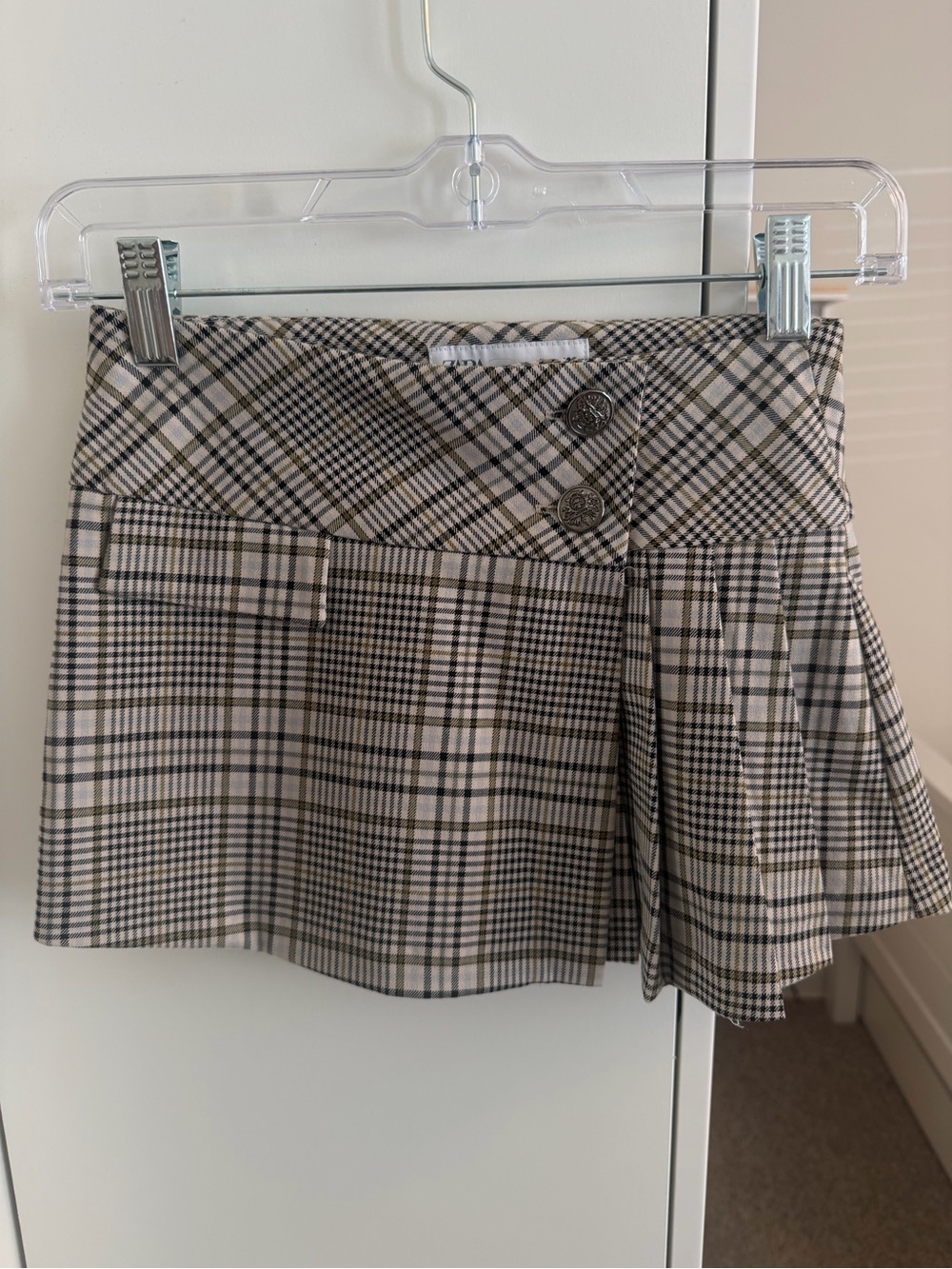 Zara Plaid Pleated Mini Skirt. Size 7 (kids)
